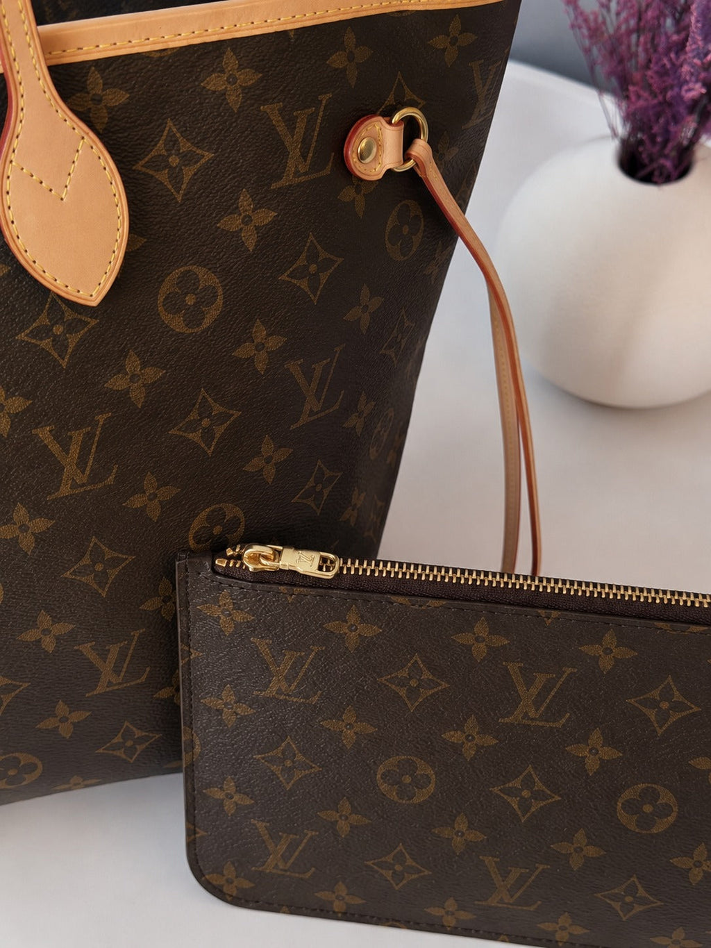 LOUIS VUITTON NEVERFULL BAG