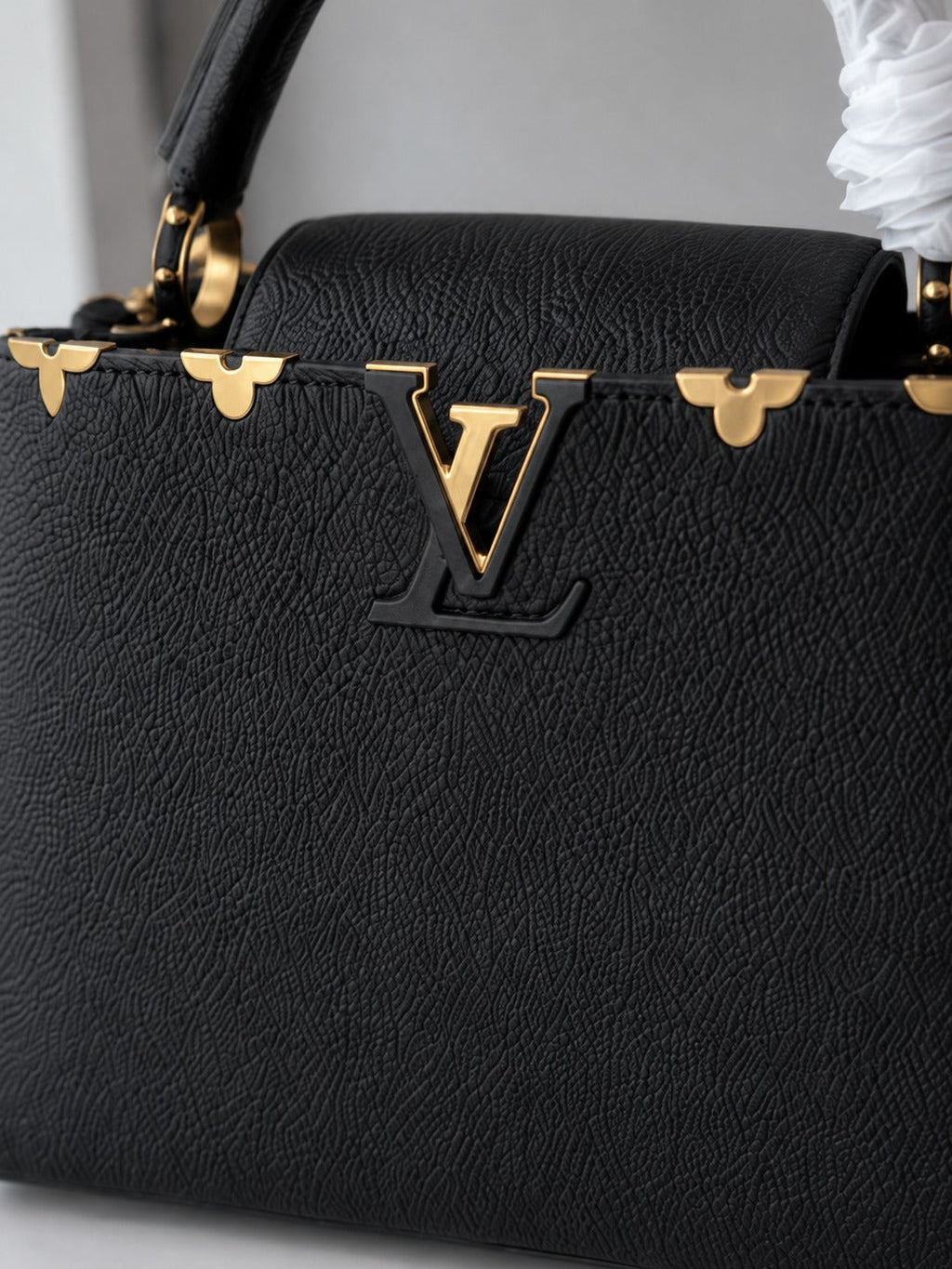 LOUIS VUITTON CAPUCINES
