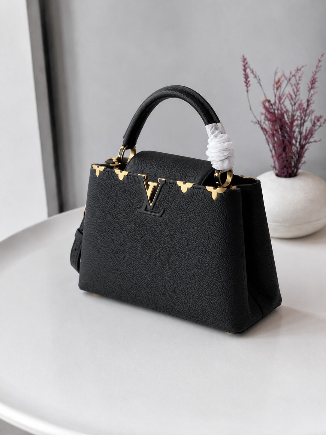 LOUIS VUITTON CAPUCINES