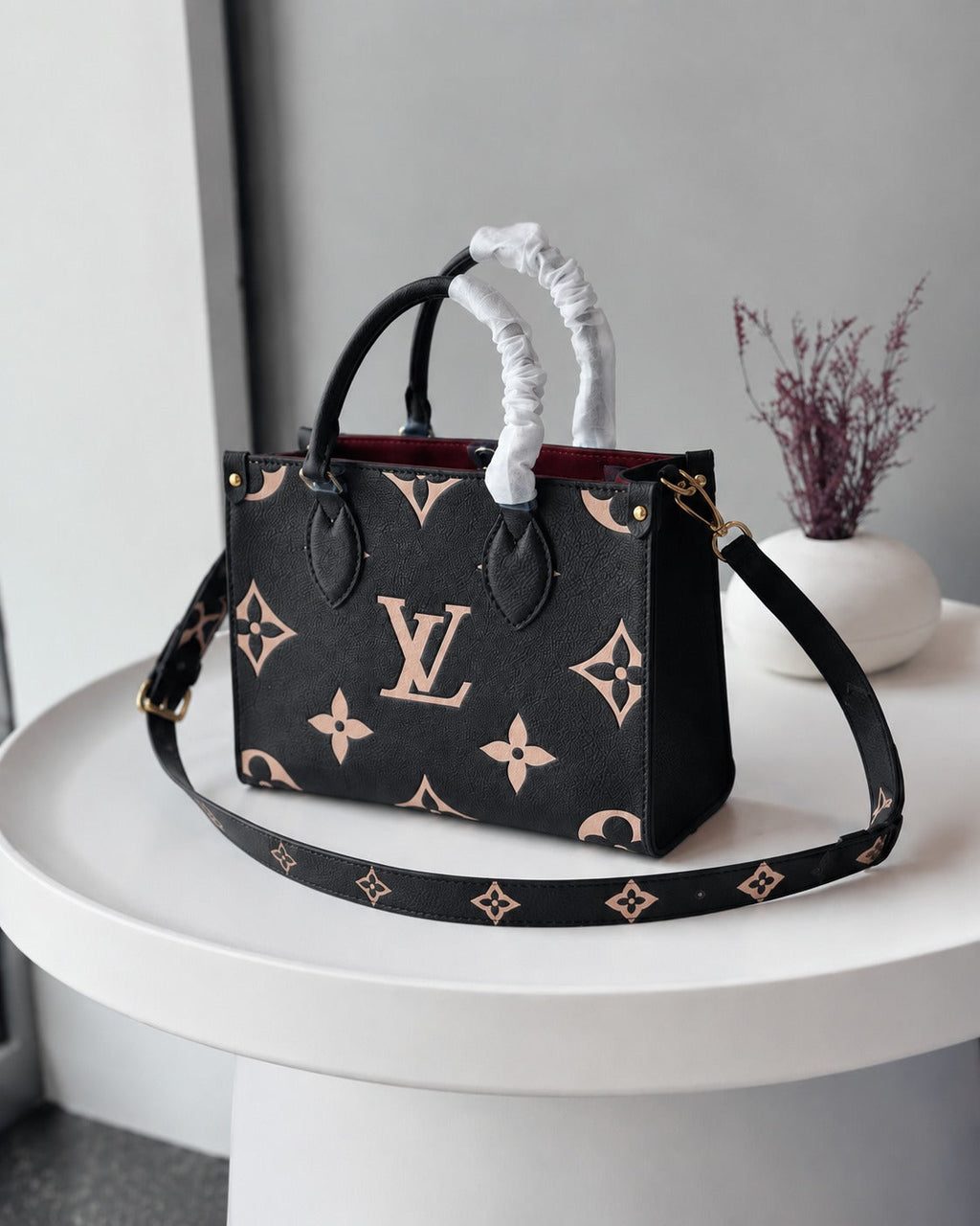 LOUIS VUITTON ONTHGO PM