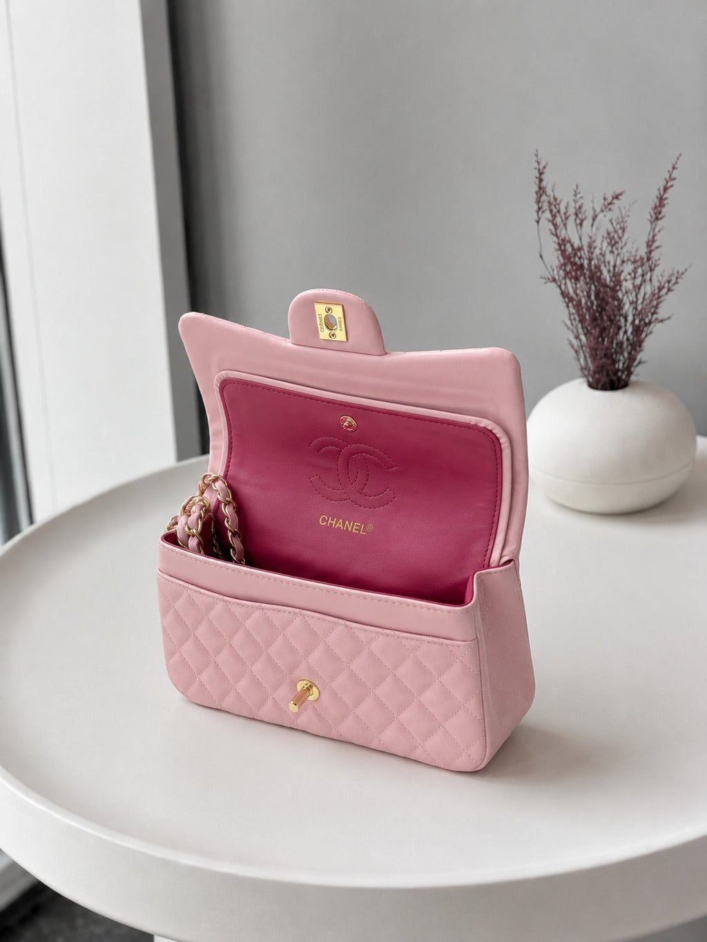 CHANEL CLASSIS MEDIUM FLAP BAG