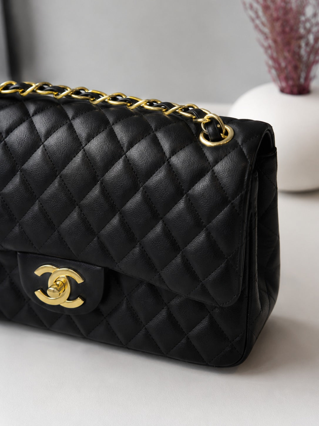 CHANEL CLASSIS MEDIUM FLAP BAG