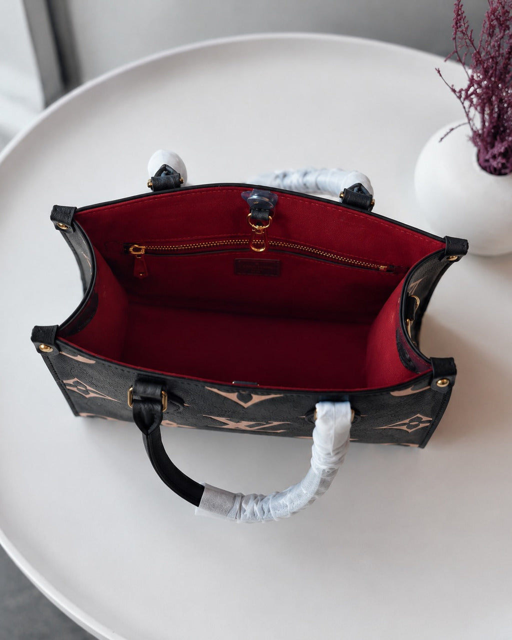 LOUIS VUITTON ONTHGO PM