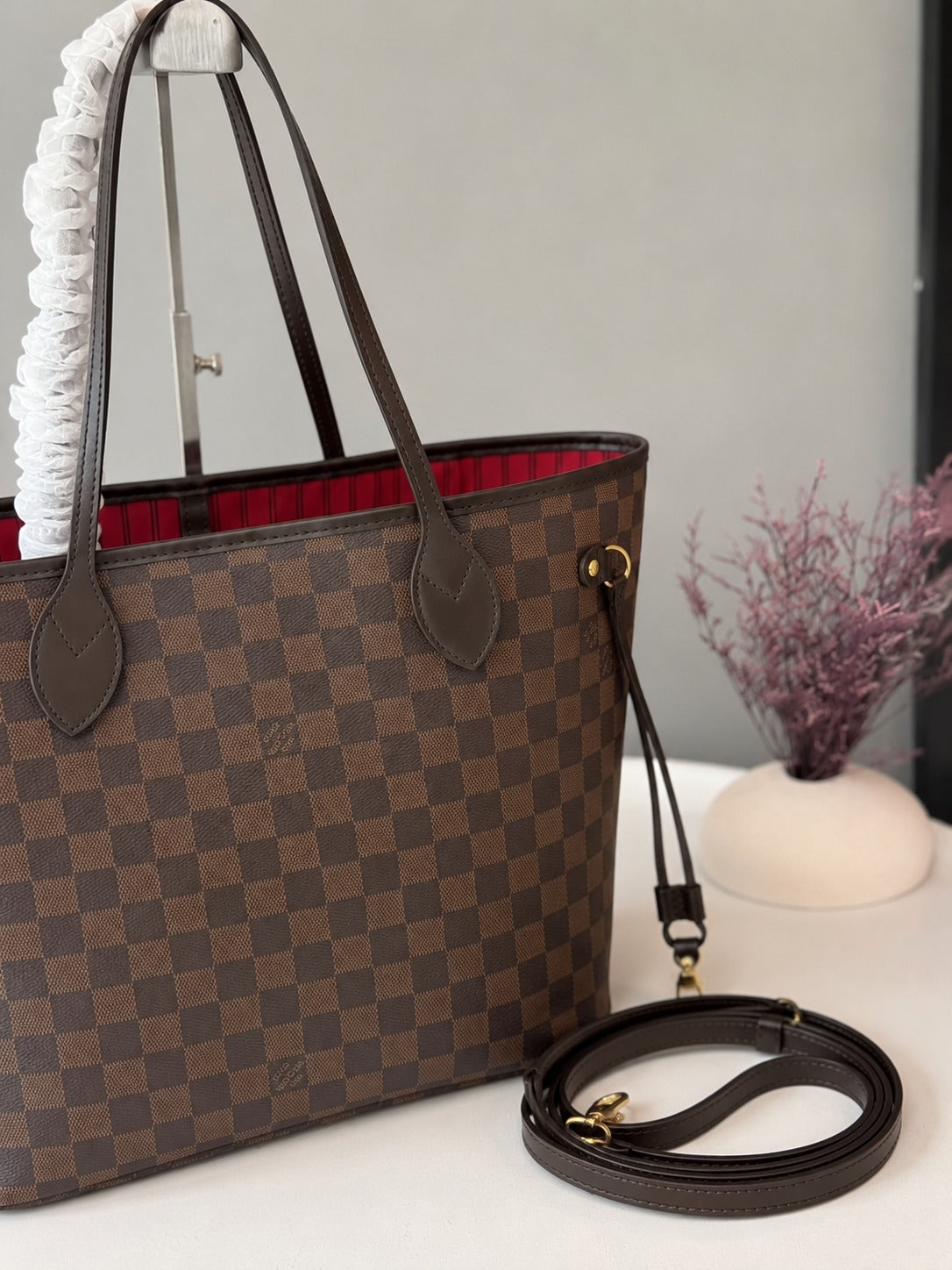 LOUIS VUITTON NEVERFULL BAG